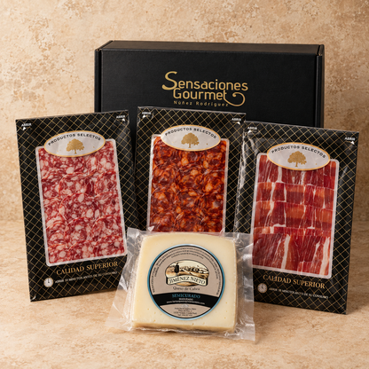 Surtido jamón ibérico, embutidos de bellota y queso