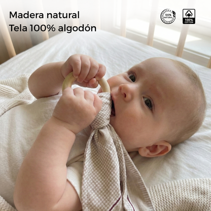 mordedor de madera para bebe